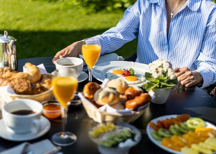 Hotel Soldanella By Adula