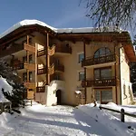Szálloda Soldanella By Adula 3*