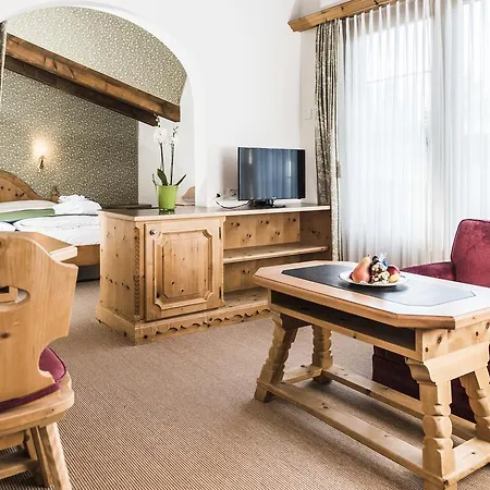 Hotel Soldanella By Adula Flims