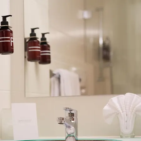 Otel Soldanella By Adula